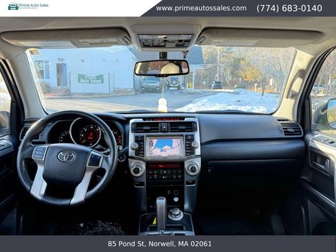 Used 2013 Toyota 4Runner Limited image 23