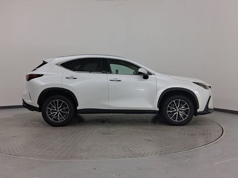 Certified 2025 Lexus NX 250 FWD w/ Premium Package image 8