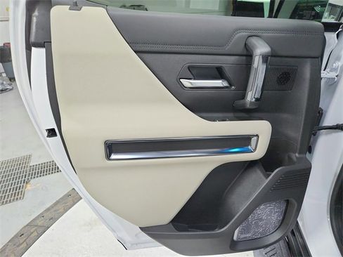 New 2026 GMC Hummer EV 4x4 Crew Cab image 35