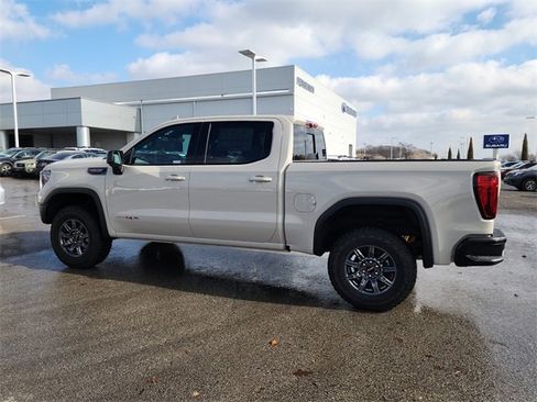 New 2026 GMC Sierra 1500 AT4X image 9