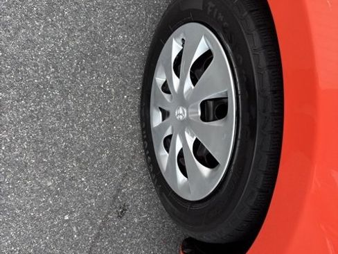 Used 2013 Toyota Prius C Two image 12