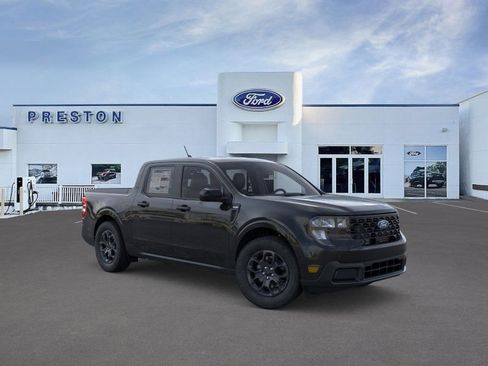 Used 2025 Ford Maverick XLT w/ XLT Luxury Package AWD/4WD image 7