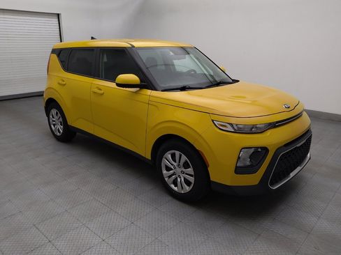 Used 2020 Kia Soul LX FWD image 11