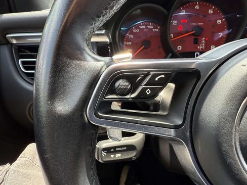 Used 2019 Porsche Macan S AWD/4WD image 21