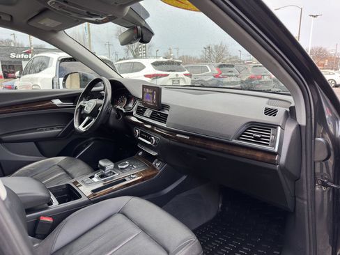 Used 2019 Audi Q5 2.0T Premium w/ Convenience Package image 38