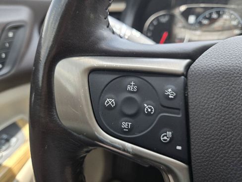 Used 2019 GMC Acadia Denali w/ Technology Package FWD image 27