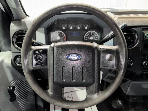 Used 2013 Ford F250 XL w/ Skid Plate Pkg image 18