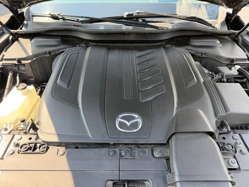 Used 2024 MAZDA CX-90 3.3 Turbo w/ Preferred Plus AWD/4WD image 11