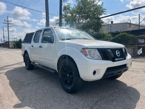 Used 2019 Nissan Frontier SV w/ Value Truck Package image 1