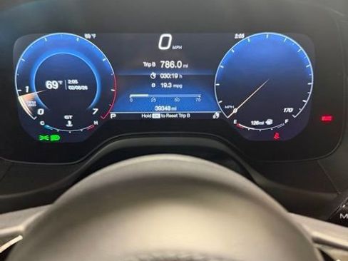 Used 2023 Maserati Grecale GT image 29