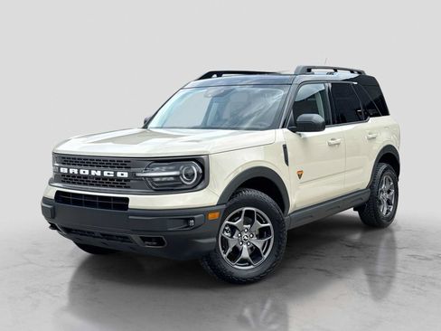 Used 2024 Ford Bronco Sport Badlands w/ Premium Package AWD/4WD image 1