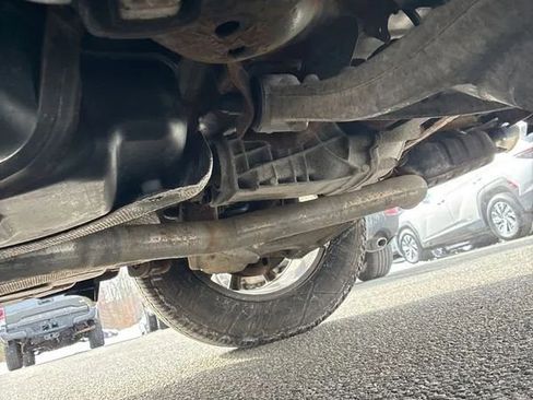 Used 2015 Jeep Grand Cherokee Limited image 18