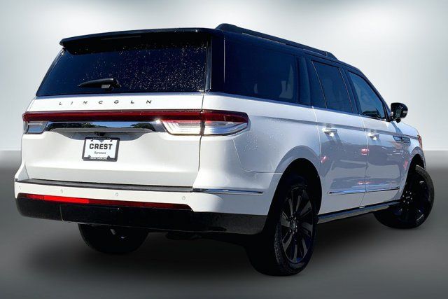 Used 2023 Lincoln Navigator L Black Label AWD/4WD image 12