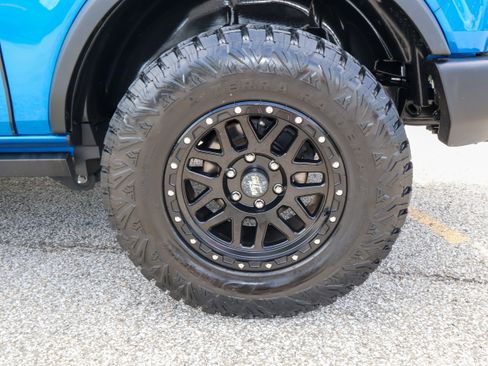 Used 2022 Ford Bronco 2-Door AWD/4WD image 31