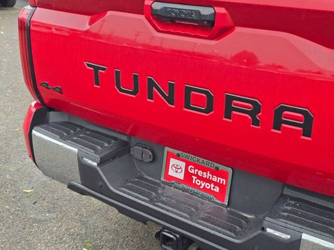 Used 2022 Toyota Tundra SR5 w/ TRD Off-Road Premium Package image 18