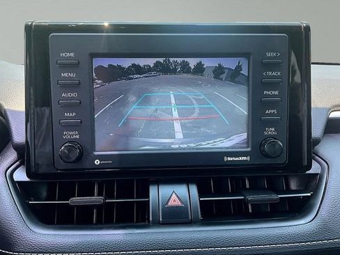 Used 2022 Toyota RAV4 XLE w/ Convenience Package AWD/4WD image 14