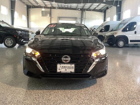 Certified 2025 Nissan Sentra S FWD image 2