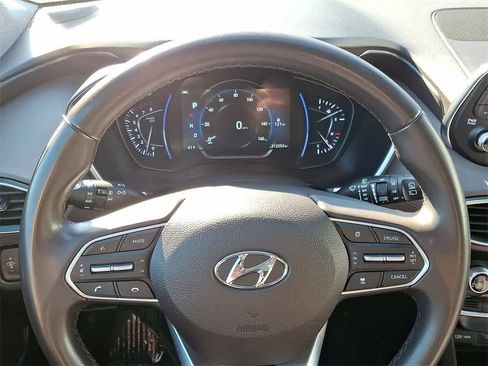 Used 2019 Hyundai Santa Fe Limited image 15