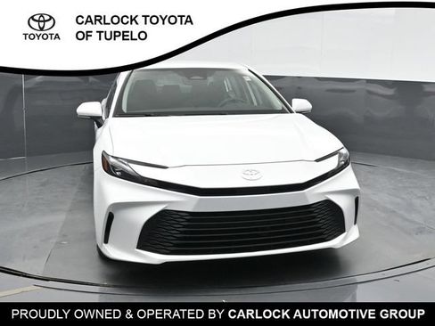 Used 2026 Toyota Camry LE FWD image 7