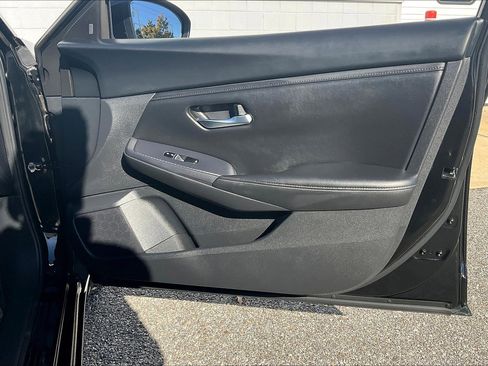 Used 2023 Nissan Sentra SV FWD image 28