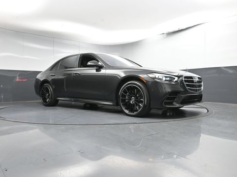 Used 2023 Mercedes-Benz S 580 4MATIC Sedan image 28