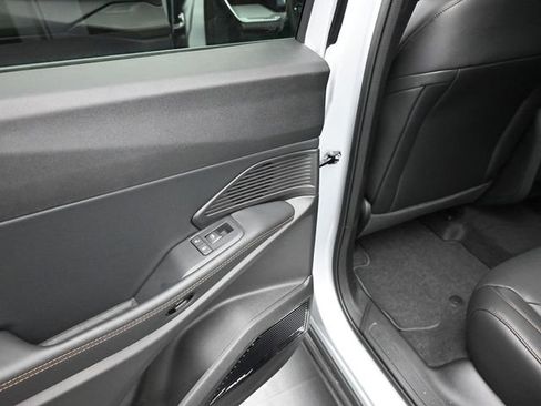 New 2026 Jeep Cherokee Limited AWD/4WD image 18