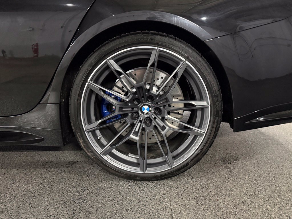 Used 2022 BMW M3 RWD image 13