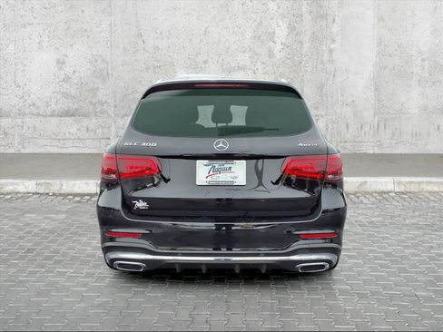 Used 2022 Mercedes-Benz GLC 300 4MATIC image 9