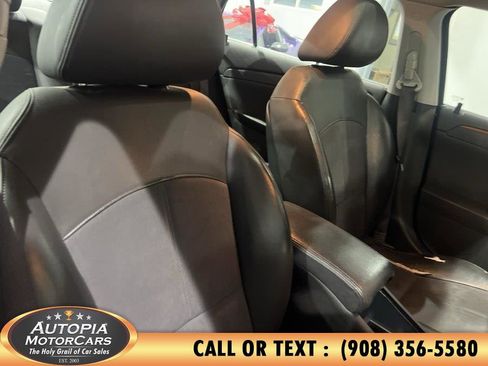 Used 2010 Chevrolet Malibu LT w/ Premium Audio Package image 10