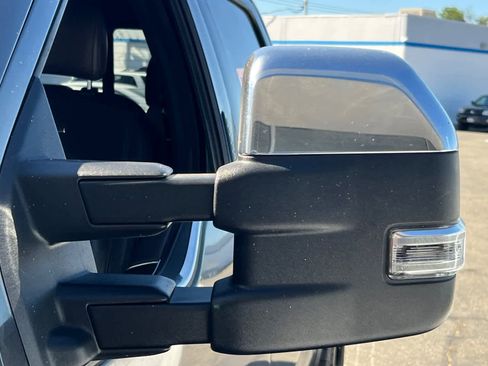 Used 2015 Ford F150 Platinum w/ Equipment Group 701A Luxury image 9