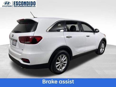 Used 2020 Kia Sorento AWD V6 image 5