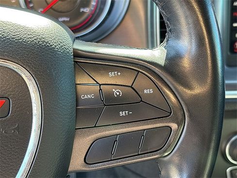 Used 2020 Dodge Charger SXT image 21