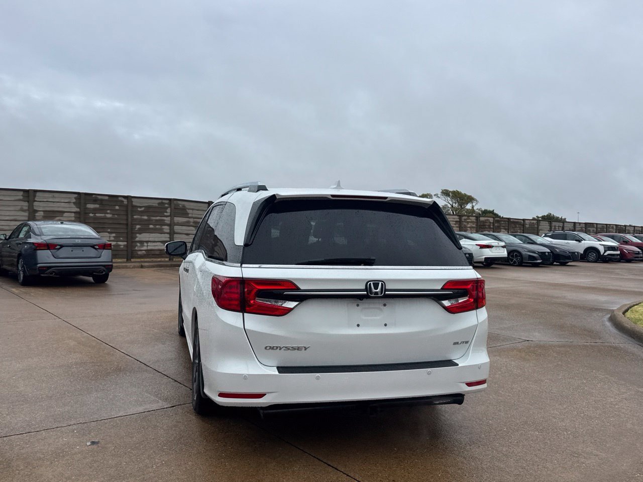 Used 2022 Honda Odyssey Elite image 19