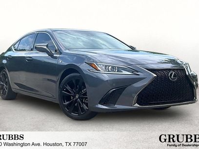Used 2023 Lexus ES 350 F Sport w/ Accessory Package (Z2)