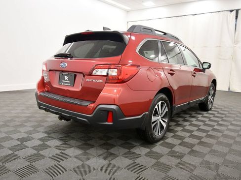 Used 2019 Subaru Outback 2.5i Limited AWD/4WD image 8