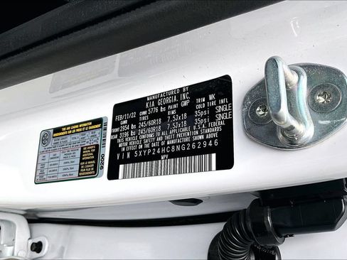 Certified 2022 Kia Telluride LX FWD image 17