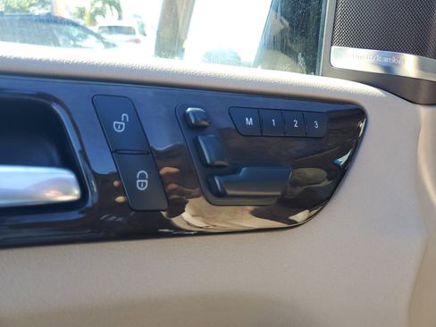 Used 2016 Mercedes-Benz GL 450 4MATIC w/ Premium I Package image 15