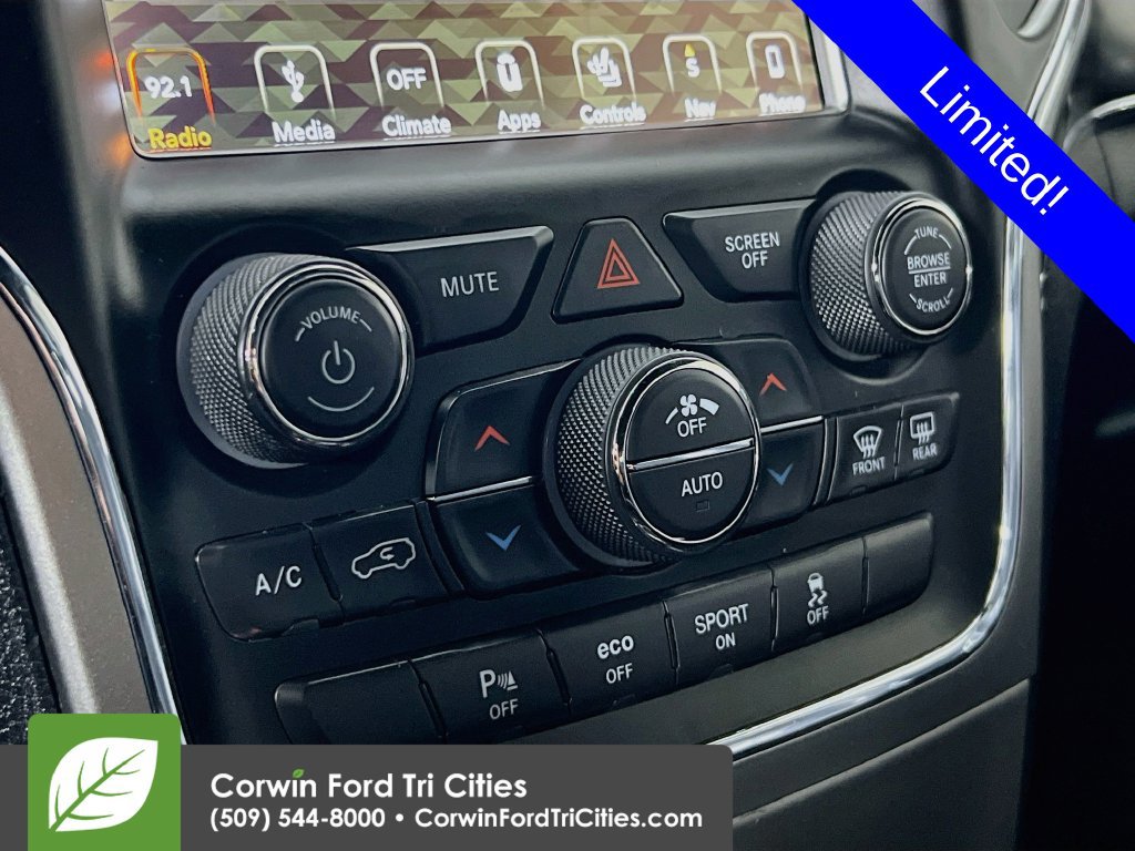 Used 2018 Jeep Grand Cherokee Limited w/ Trailer Tow Group IV AWD/4WD image 8