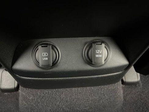 Used 2020 Kia Sorento LX w/ LX I4 Convenience Package image 45