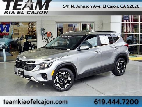 Certified 2025 Kia Seltos EX w/ EX Sunroof Package image 2