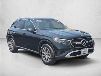 Used 2024 Mercedes-Benz GLC 300 video 3