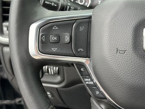 Used 2025 RAM 1500 Laramie AWD/4WD image 25