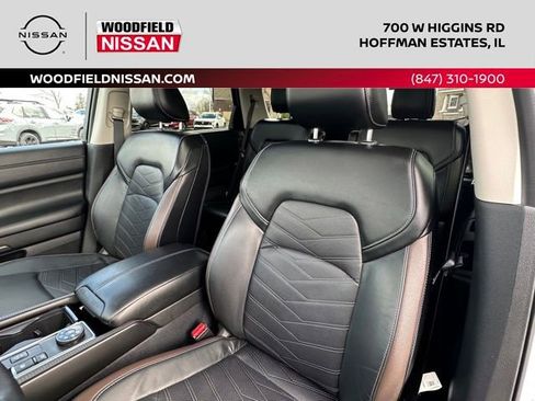 Certified 2024 Nissan Pathfinder Platinum AWD/4WD image 27