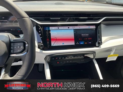 New 2026 Jeep Cherokee Overland w/ Advanced Pro Tech Group AWD/4WD image 8