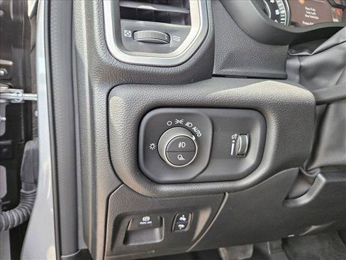 Used 2024 RAM 1500 Lone Star AWD/4WD image 25