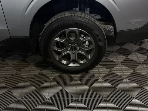 Used 2024 Ford Maverick XLT FWD image 13