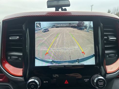 Used 2021 RAM 1500 Big Horn image 13