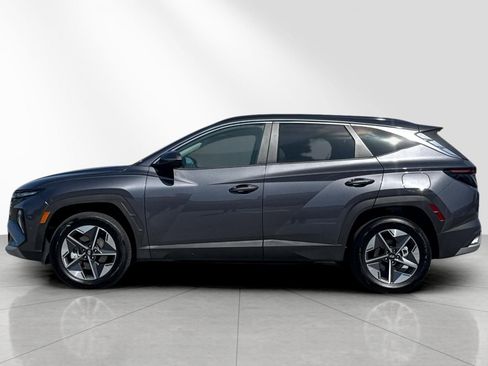 Used 2025 Hyundai Tucson SEL AWD/4WD image 7