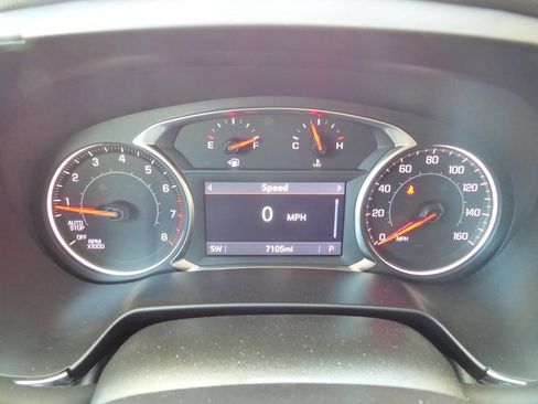 Used 2025 Chevrolet Blazer LT w/ Convenience Package image 35