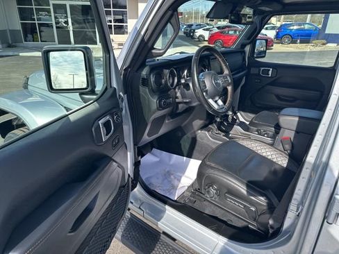 Used 2022 Jeep Wrangler Unlimited Sahara image 14